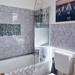 Apartment Stunning In With Wifi