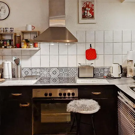 1 Bedroom Amazing In *
